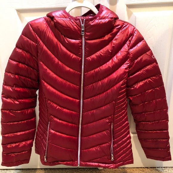 Calvin Klein bubble jacket - Picture 1 of 3